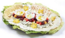 מגש גבינות לבן