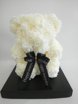 דובי פרחים צבעוניים